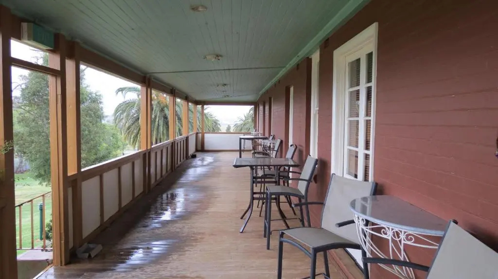 Hermitage Hill Country Retreat & Function Centre - Chambres