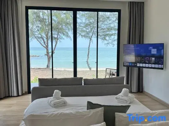 Deluxe room beachfront