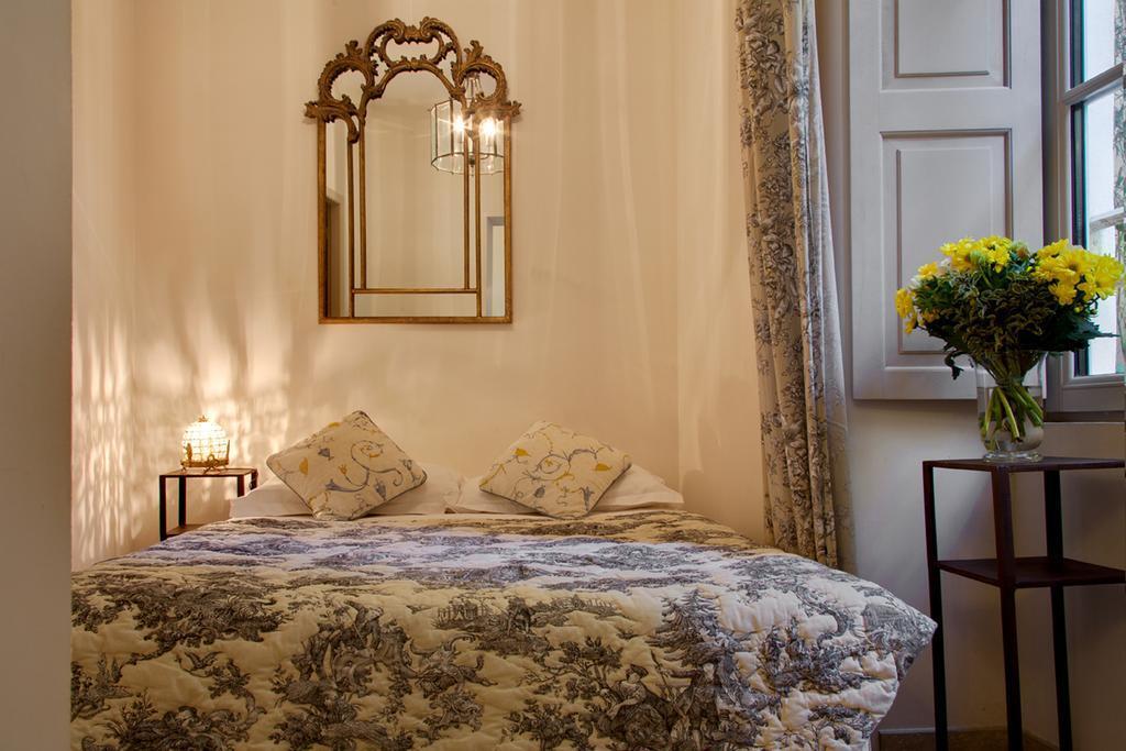 AUX AUGUSTINS by Autour du Petit Paradis by null