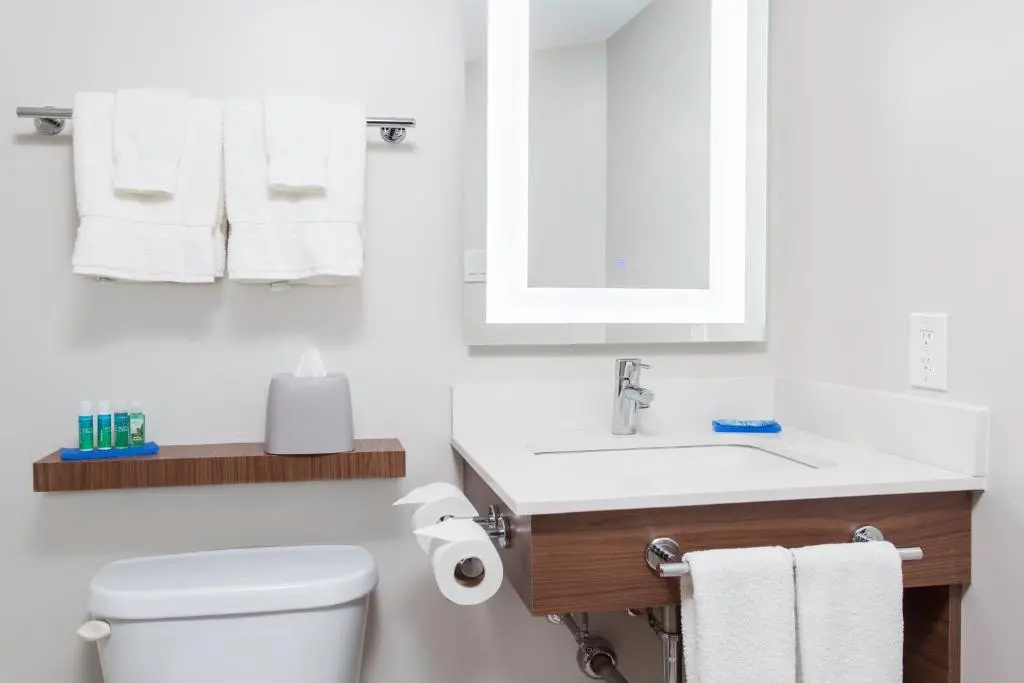 Holiday Inn Express & Suites Mississauga-Toronto Southwest by IHG - Chambres