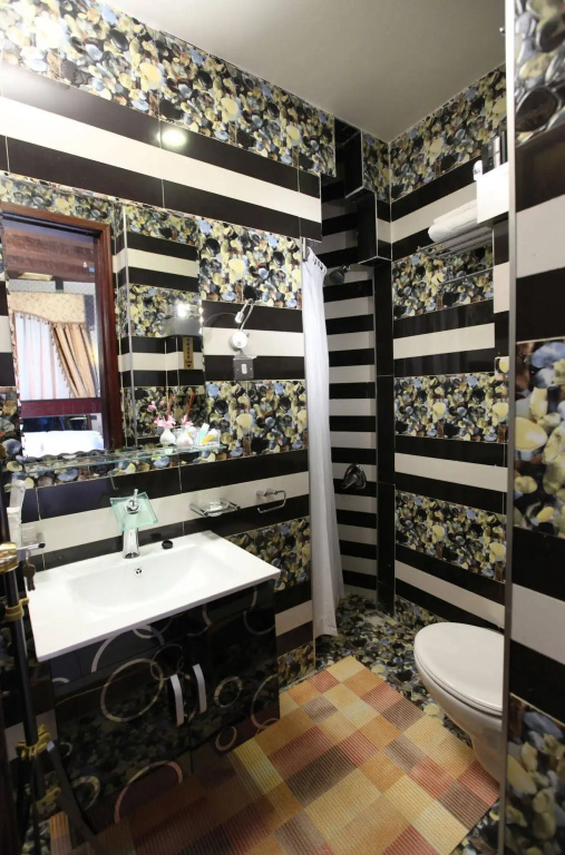 Roomi Suites Hotel - фото 47