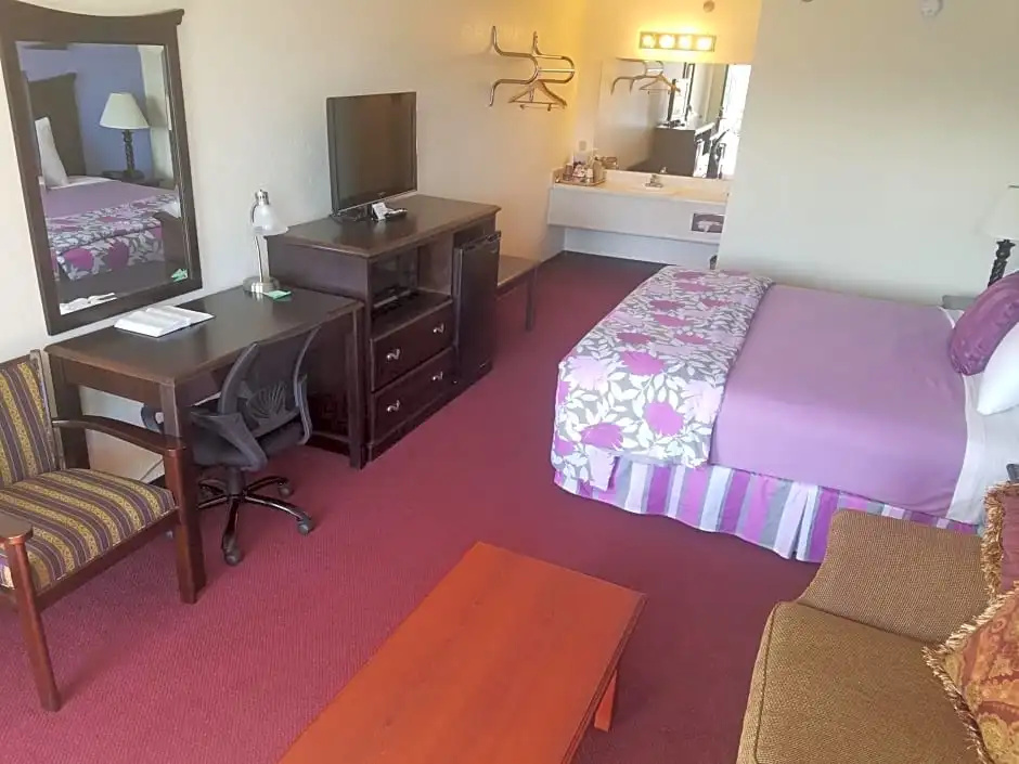 Standard Double Basement room (full double bed)