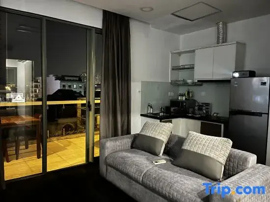 Uhouse - MELIA Thao Dien Hotel & Aparment