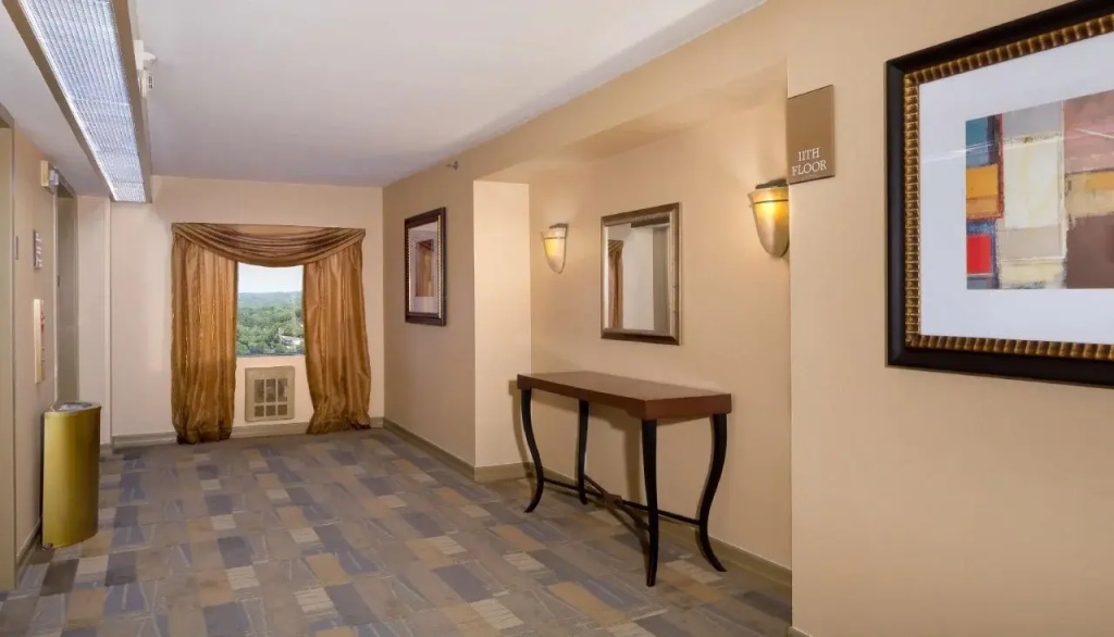 DoubleTree by Hilton Fort Lee - George Washington Bridge - Général