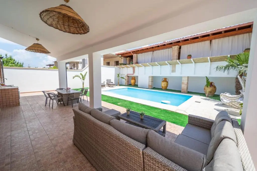Villa Geraldina con piscina