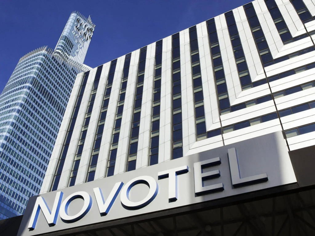 Novotel Paris La Défense Esplanade — фото