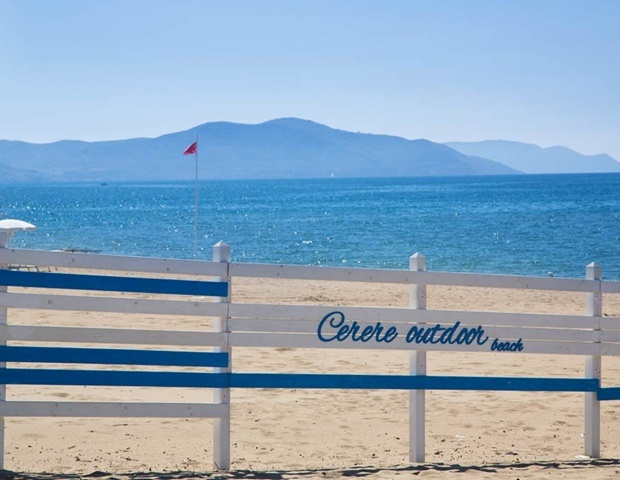 Beach & Waterfront