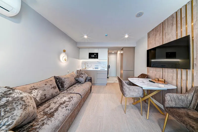 Номер Deluxe с видом на бассейн в Real Apartments Sochi