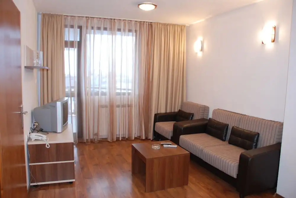 2 Bedrooms Standard Apartment with mountain view