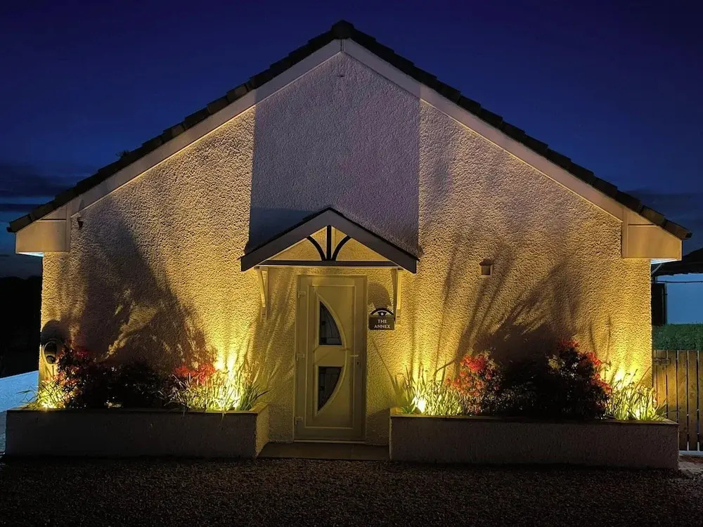 Ulverstons Little gem - Sleeps 2 - Free Parking