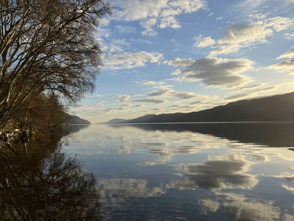 The Lovat, Loch Ness - Général