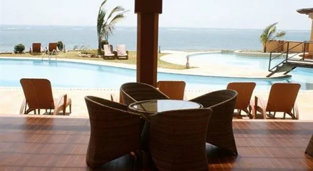 Beach & Waterfront