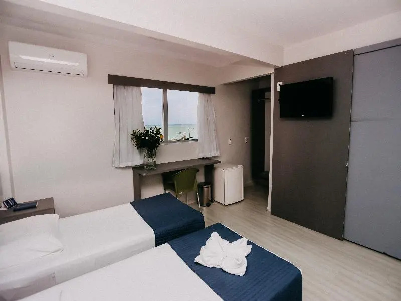 Standard Triple room oceanfront