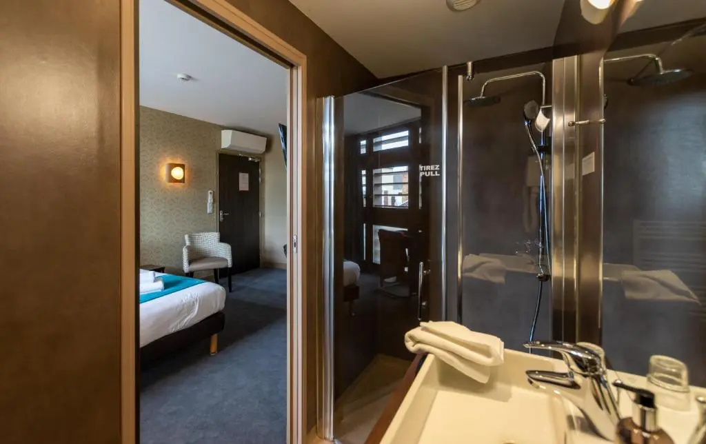 Logis Hôtel Le Vert Galant - Chambres