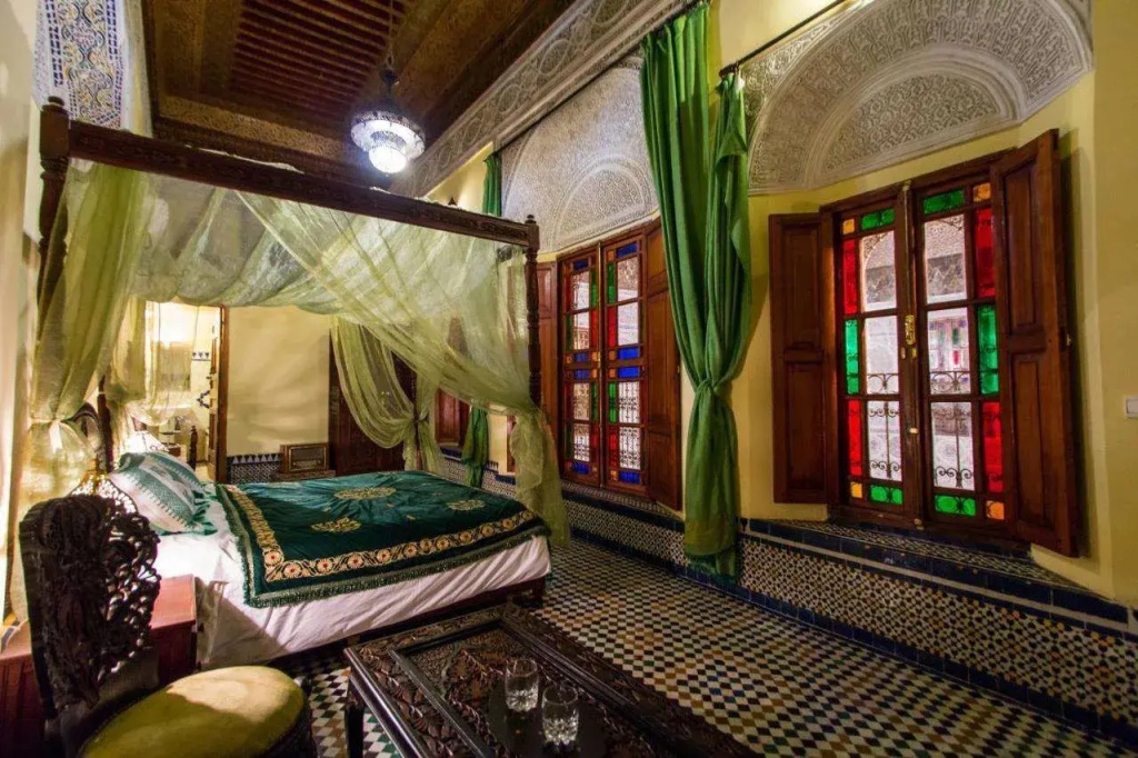 Riad Ibn Khaldoun - Général