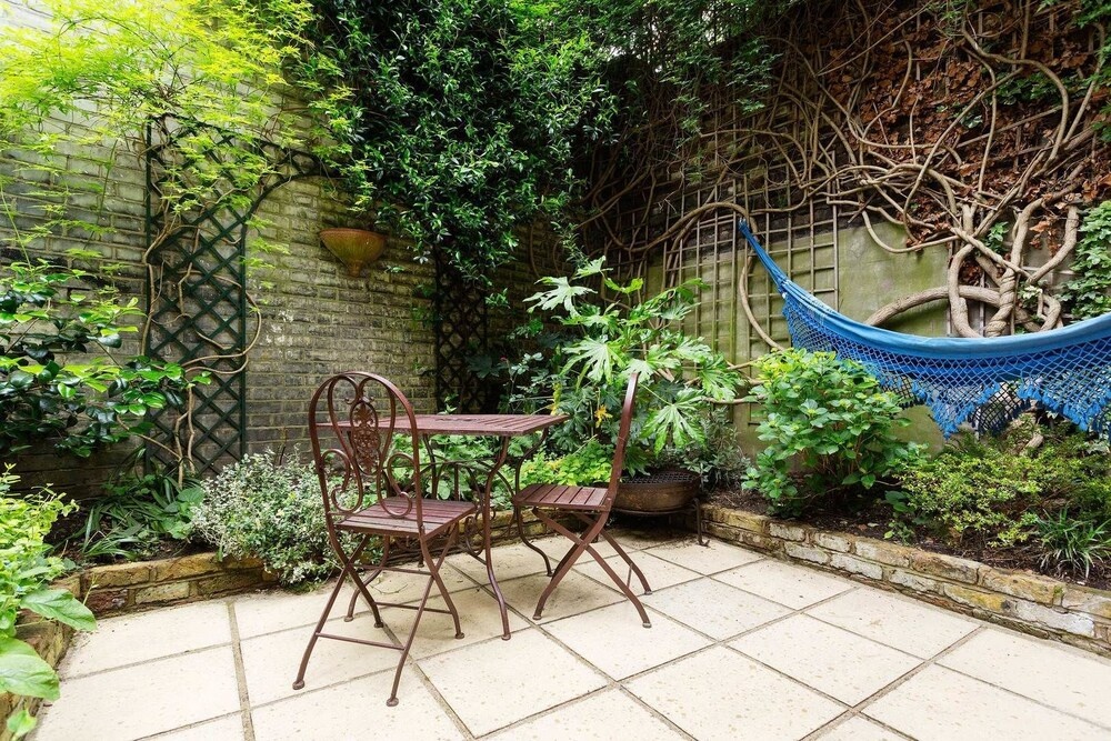 West London Retreat