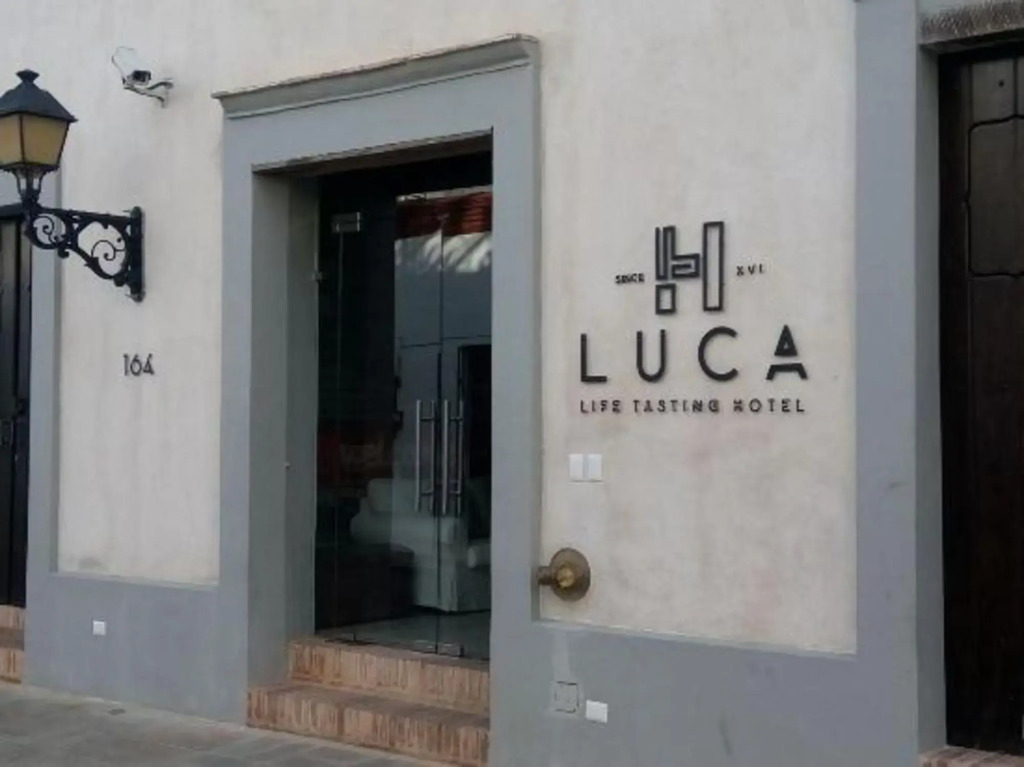 Luca Hotel by null