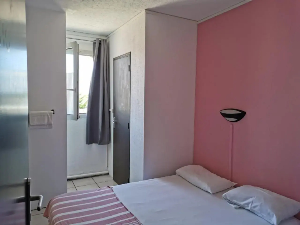 image url