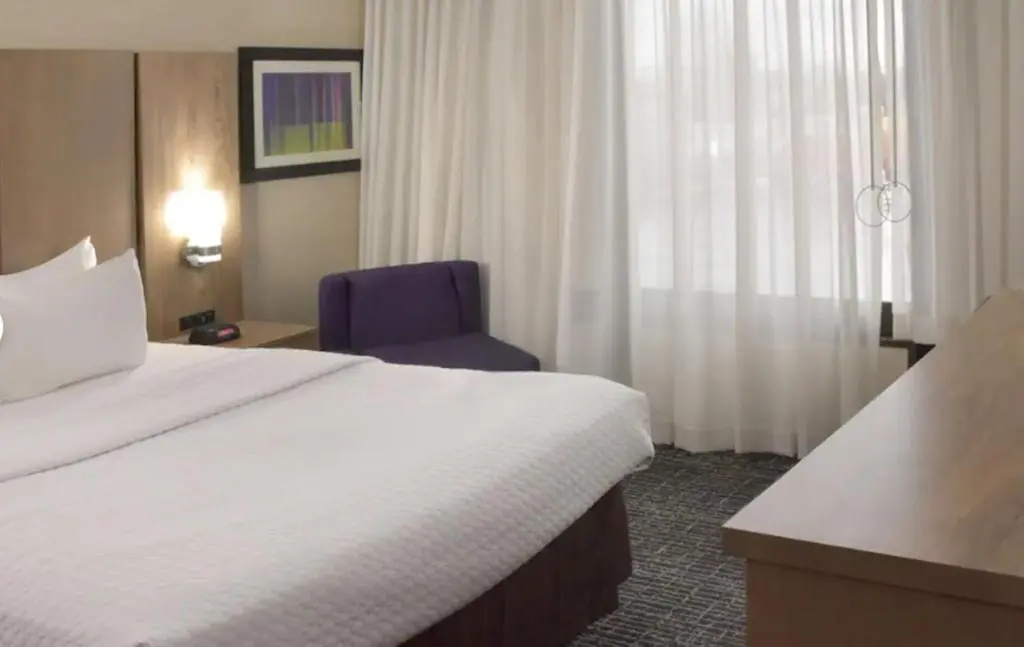 Crowne Plaza Cleveland Airport by IHG - Chambres