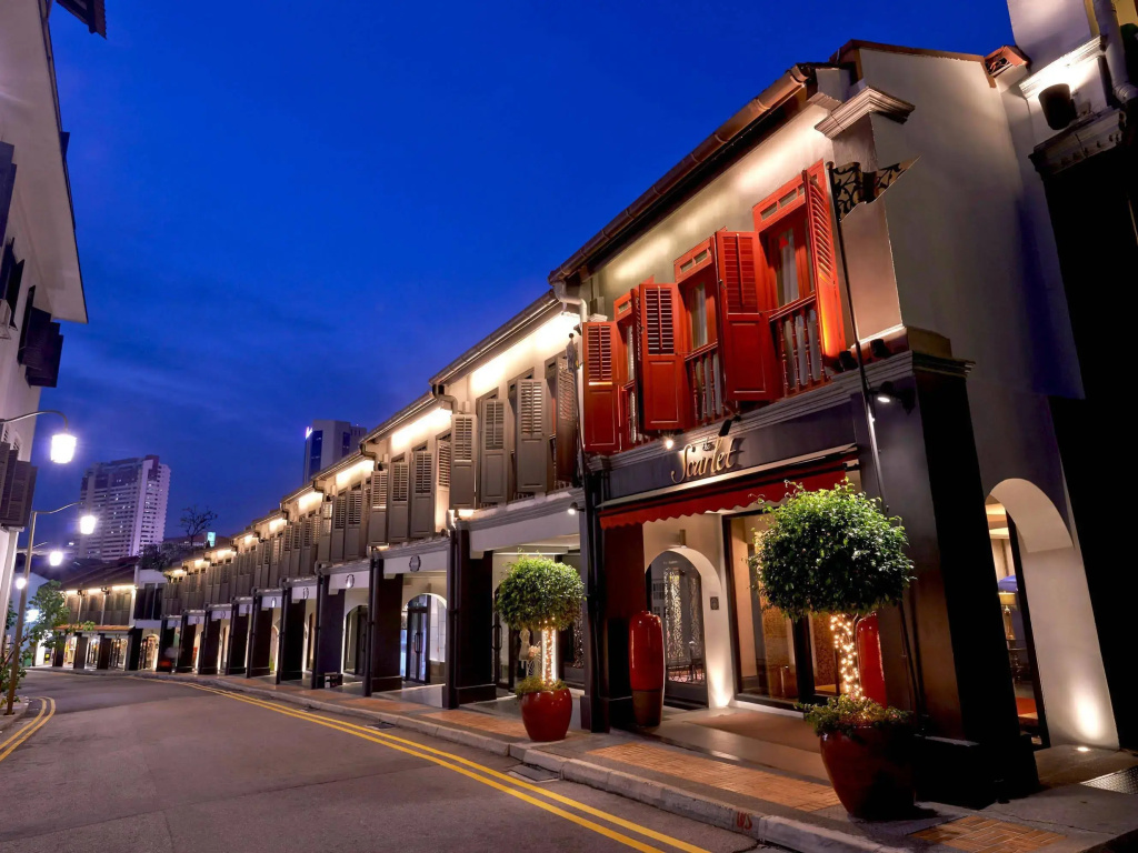 Aurum Royal Hotel