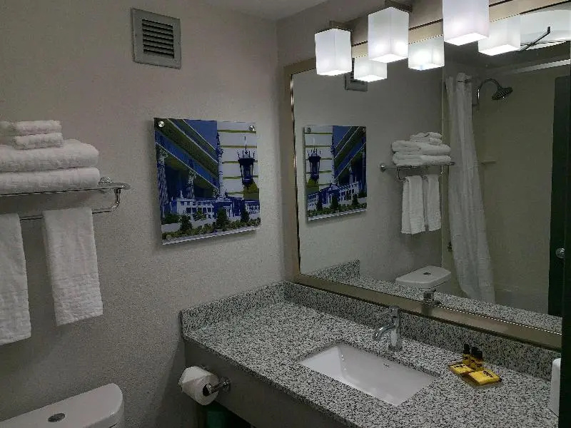 Quadruple Suite