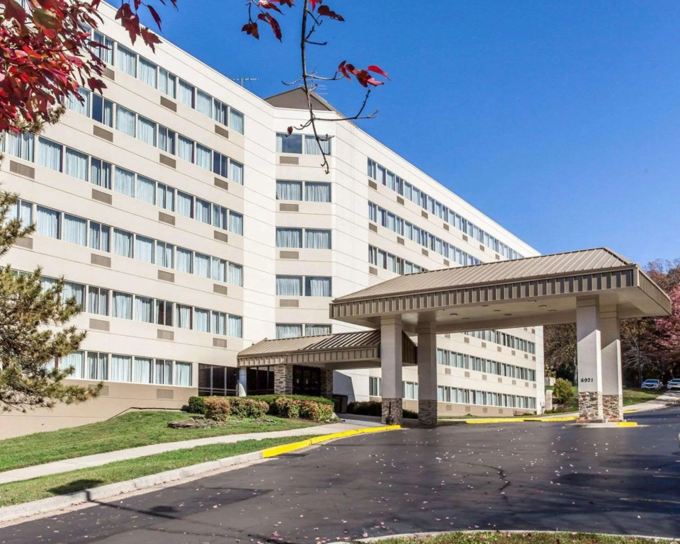 Clarion Hotel & Suites BWI Airport North - Chambres