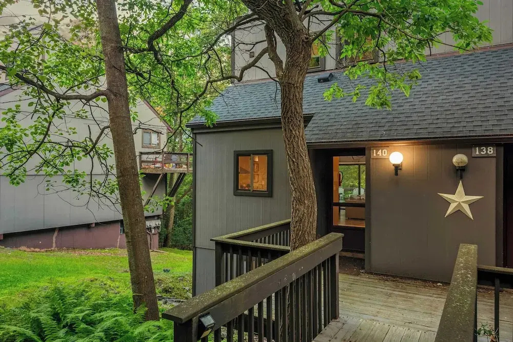 Timberline Retreat by Avantstay Forest Views & Minutes to Camelback Resort