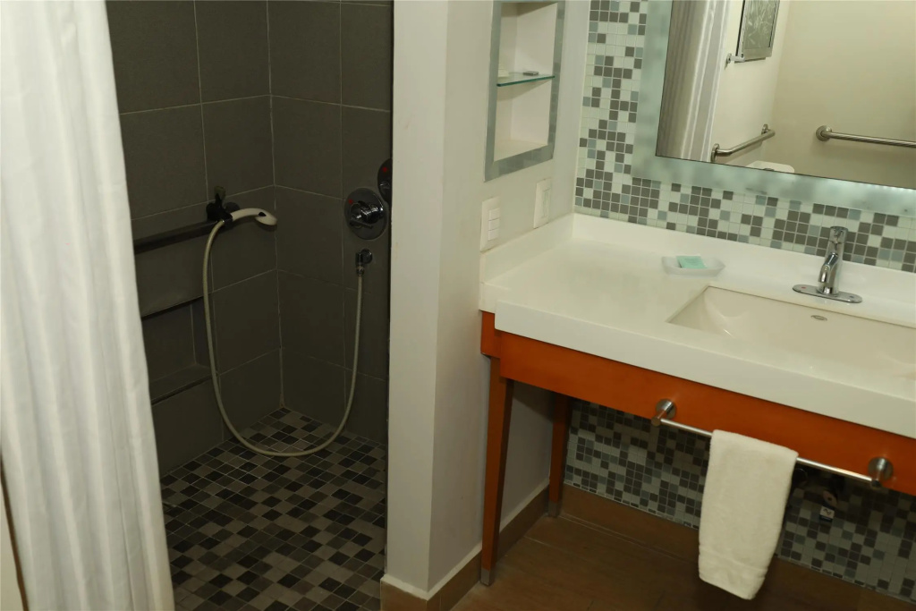 Hampton Inn & Suites by Hilton Paraiso - Général
