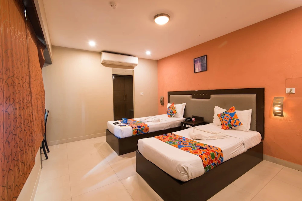 FabHotel Santhome Inn - Chambres
