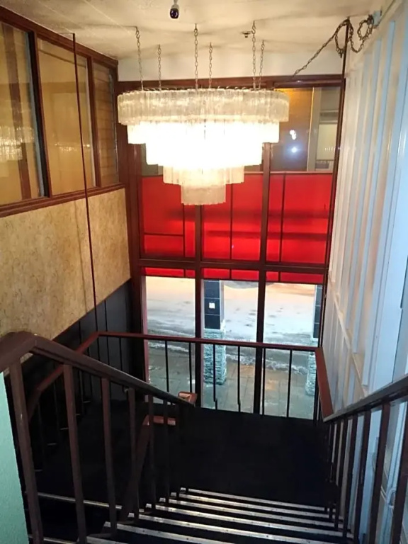 Economy room