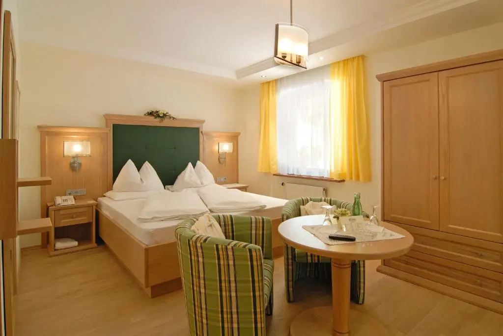 Gasthof Hotel Fürberg - Chambres
