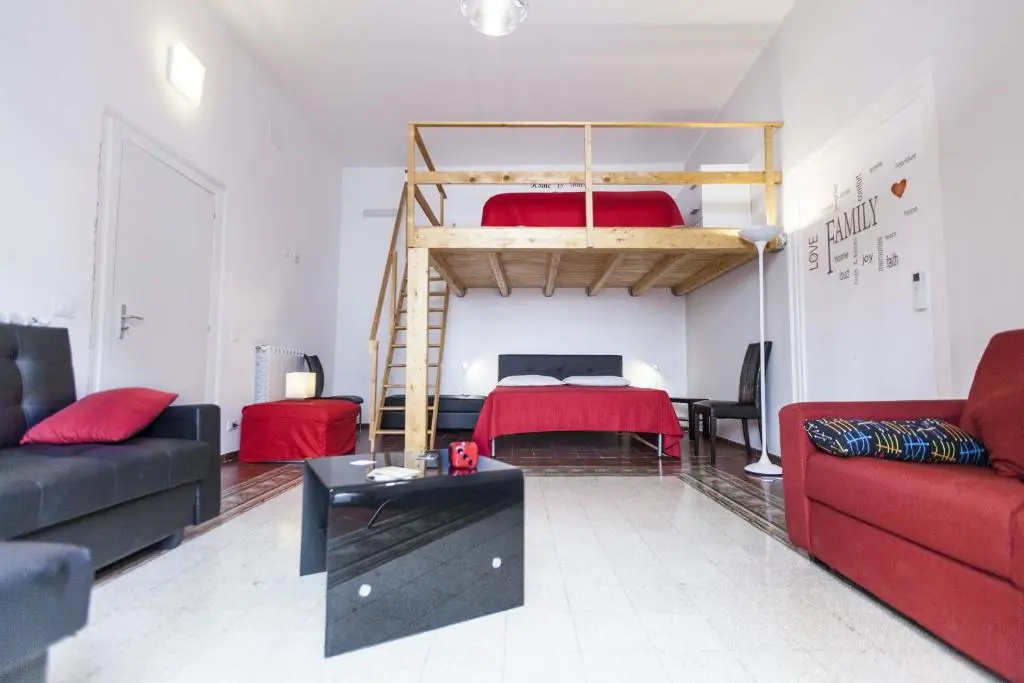 Apartment with balcony