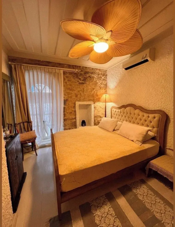 Classic room