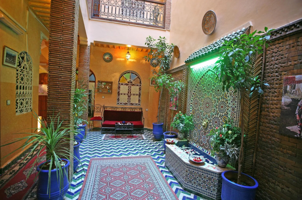 Hotel photo 2