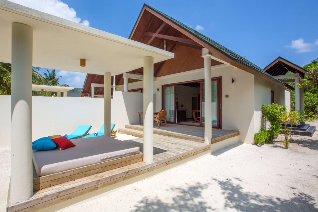 Furaveri Maldives Hotel - 3