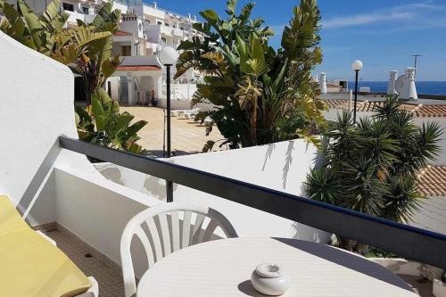 Balcony & Terrace