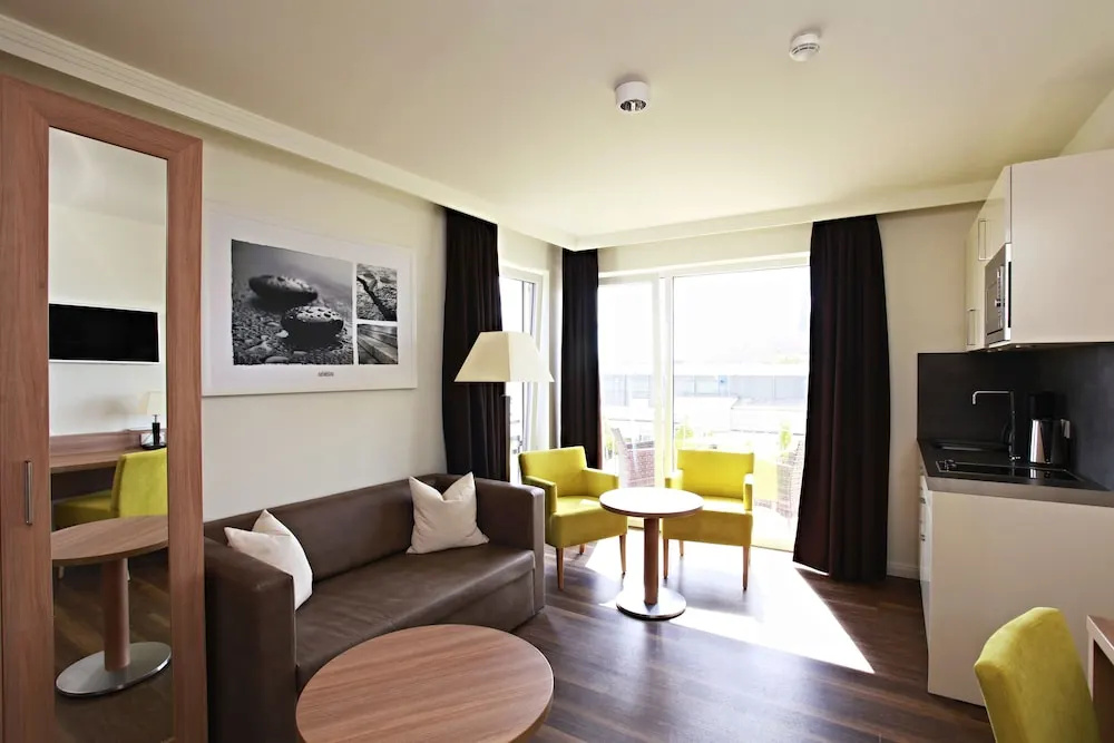 1 Bedroom Apartment with balcony