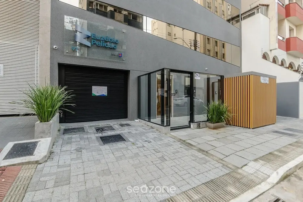 Building With New Apartments 300m From the Beach - EEP