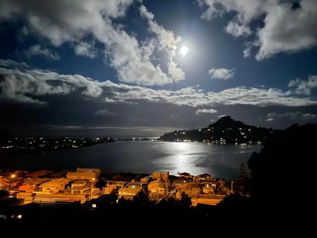 Cythera - Tairua Holiday Home