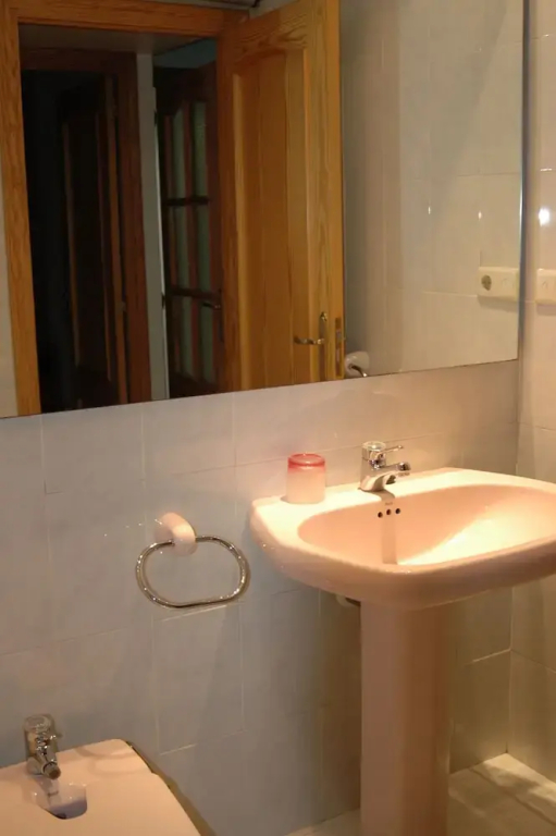 First Line Apartment With Wifi - фото 8