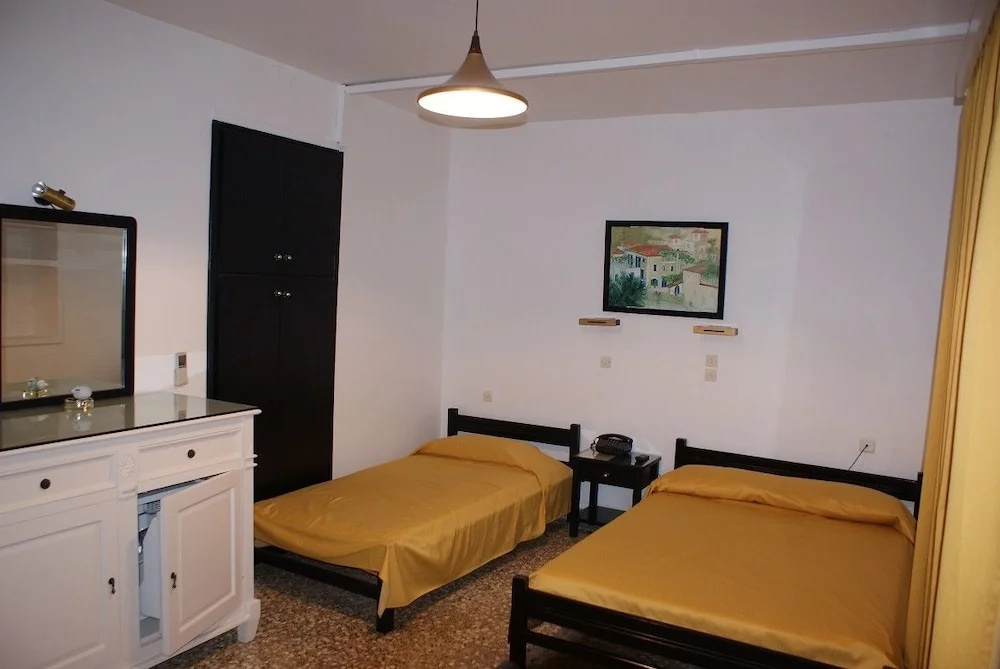 Andrea Pension 2 *