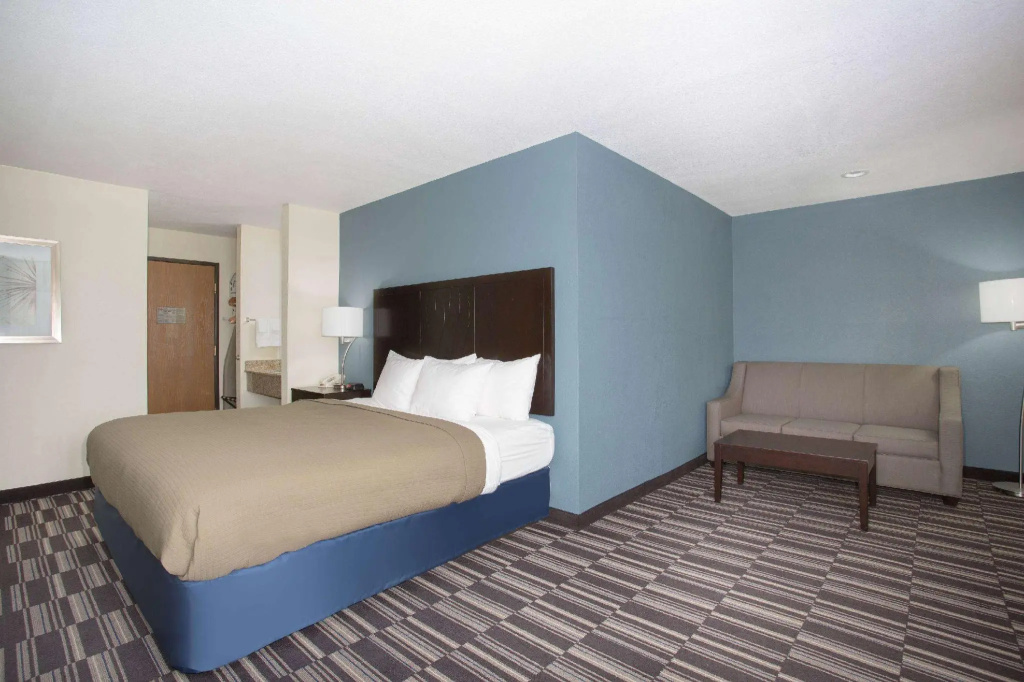 AmericInn by Wyndham Mount Pleasant - Chambres
