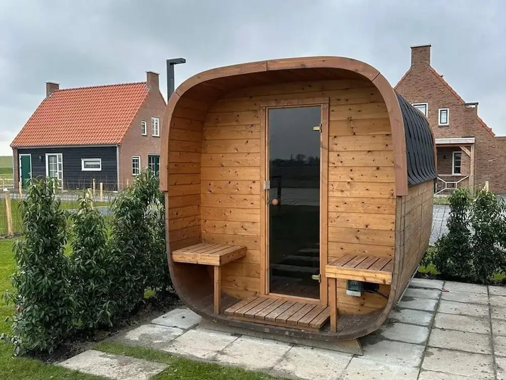 Villa With hot tub and Sauna, on a Holiday Park