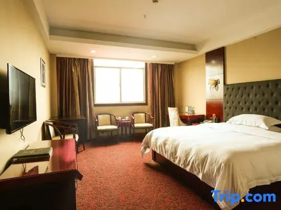 Deluxe Double room (full double bed)