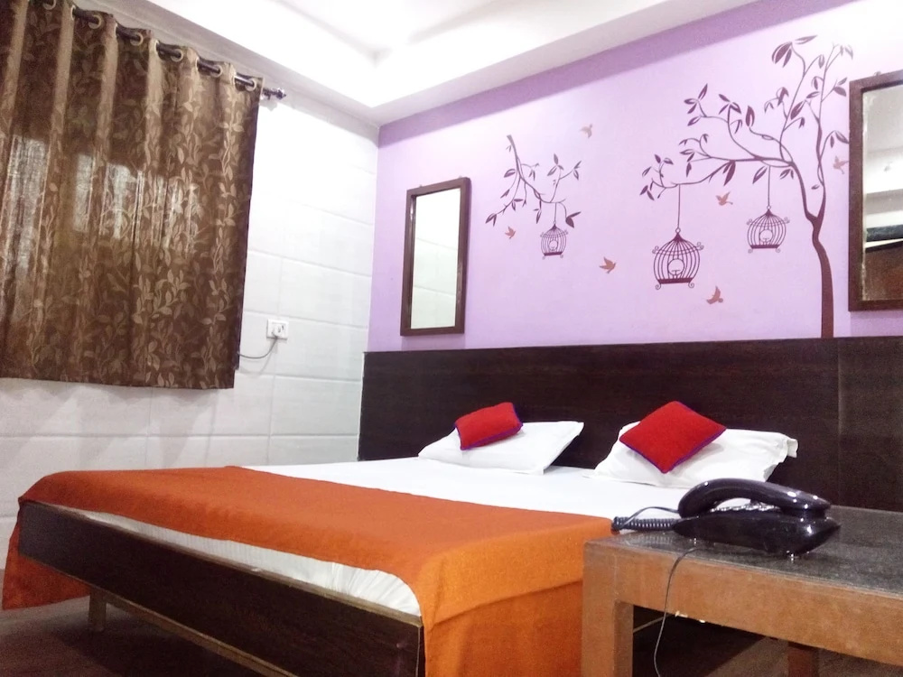 Hotel Geetanjali St Bus Stand Panvel - Chambres