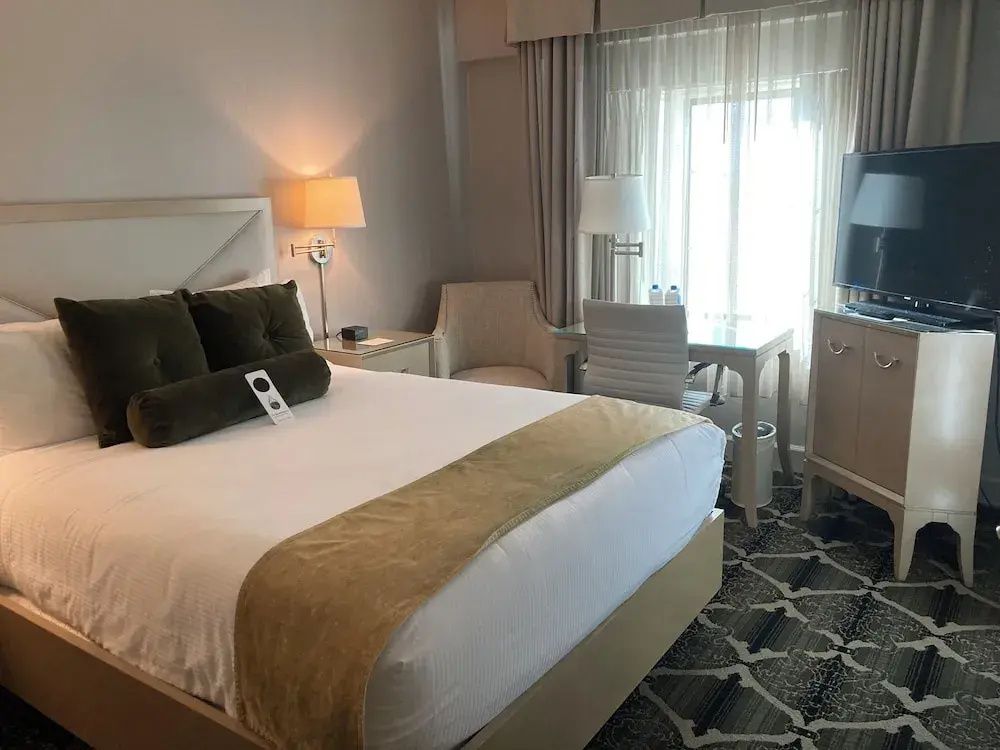 Standard Double room (full double bed)