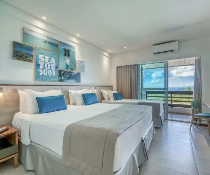 Standard Triple room
