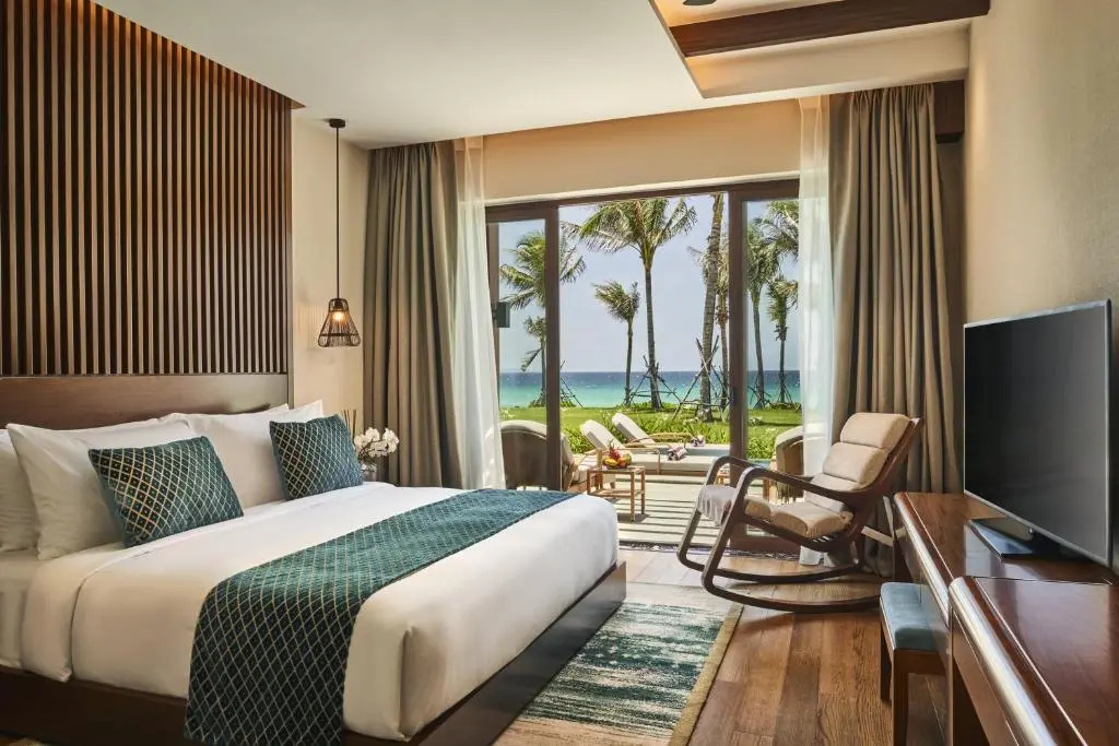Movenpick Resort Cam Ranh Bay - Tap to explore photos