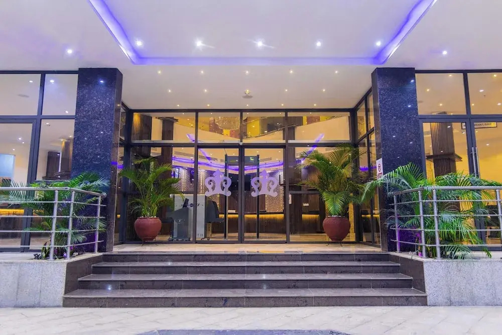 BON Hotel Octagon — фото