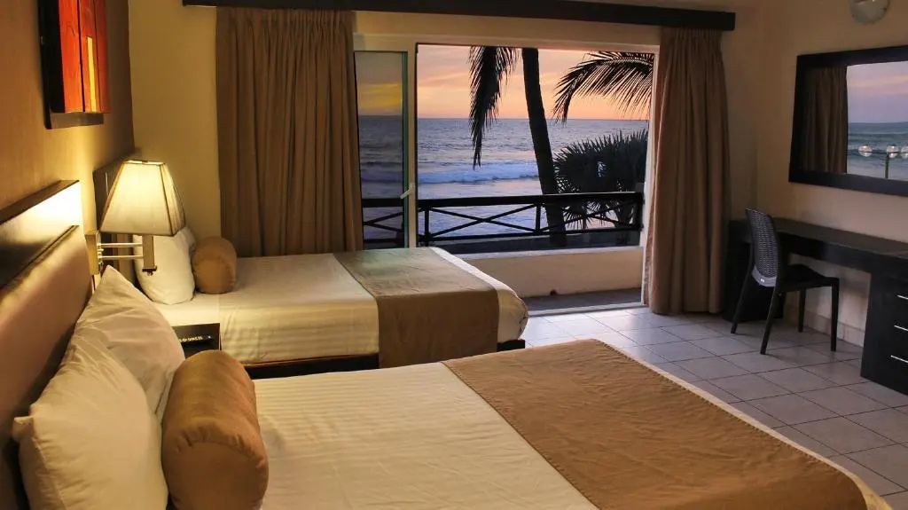 Hotel La Siesta Malecón - Chambres